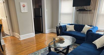 Cozy 2BD/2BA near Rittenhouse sq
