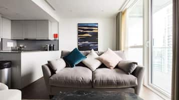 Departamento, 1 habitación, balcón (Sleeps 4) | Sala de estar | Televisión de pantalla plana