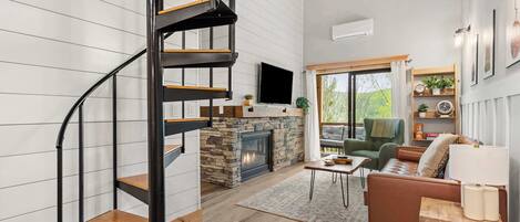 TV, fireplace, video games, stereo