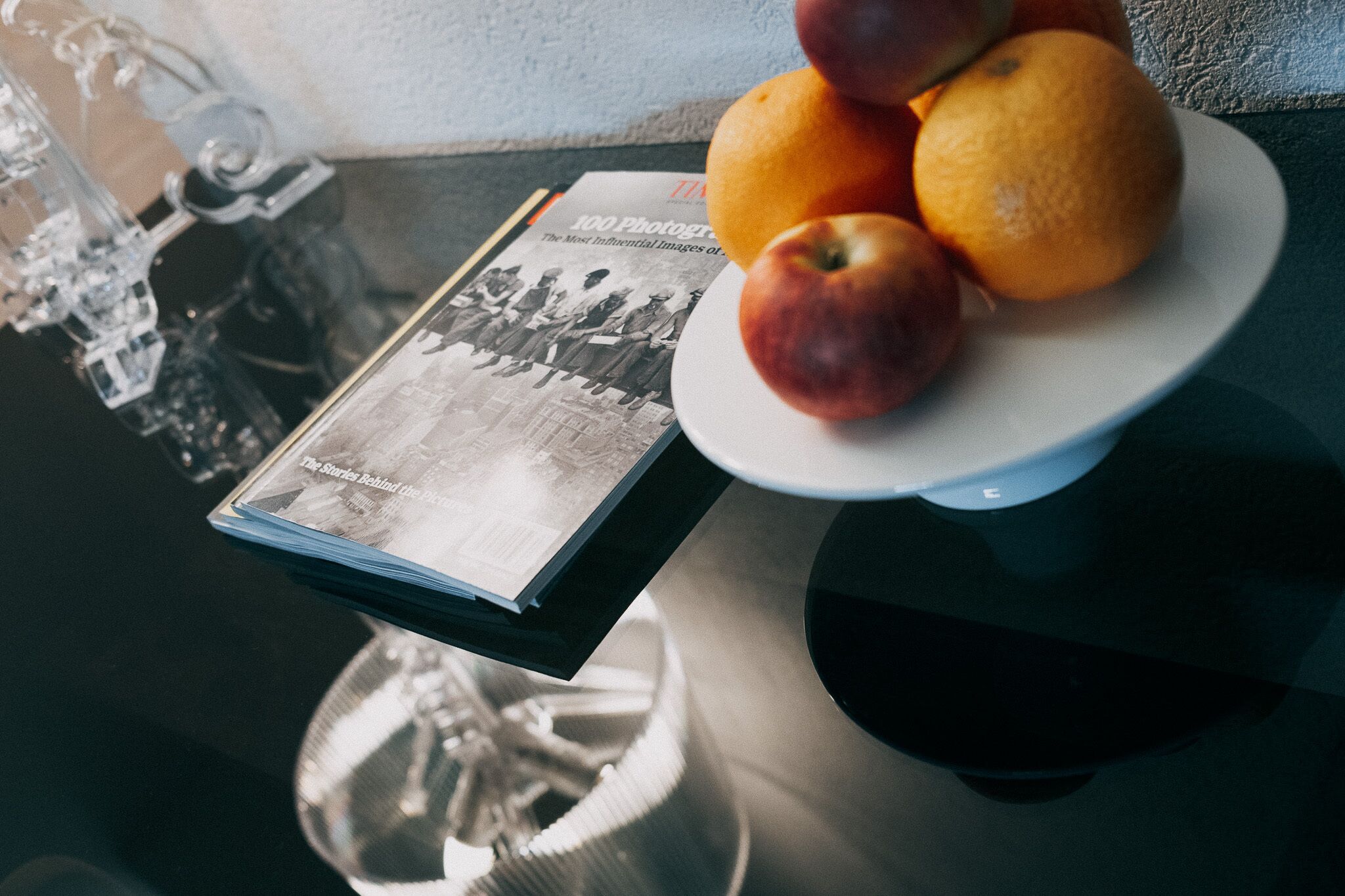 30-inch flat-screen tv with cable channels, tv