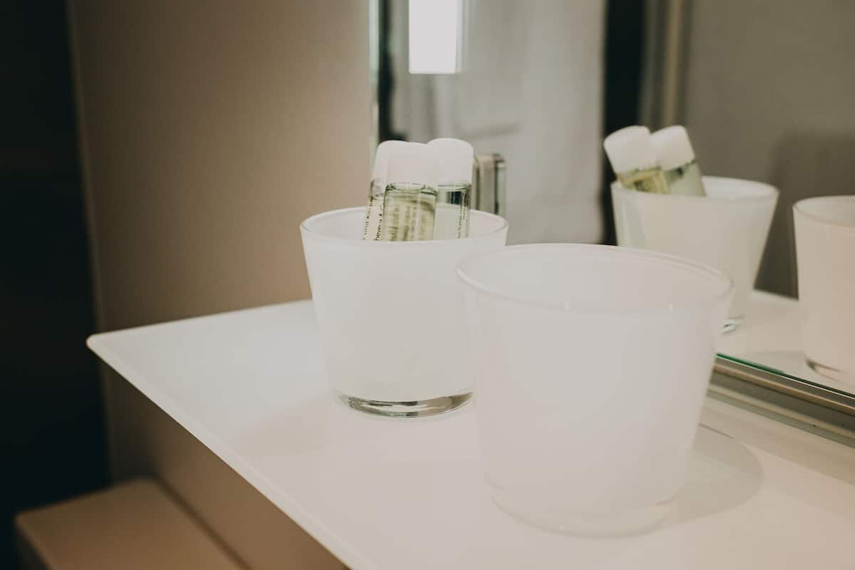 single room | bathroom | hair dryer, towels, soap, shampoo