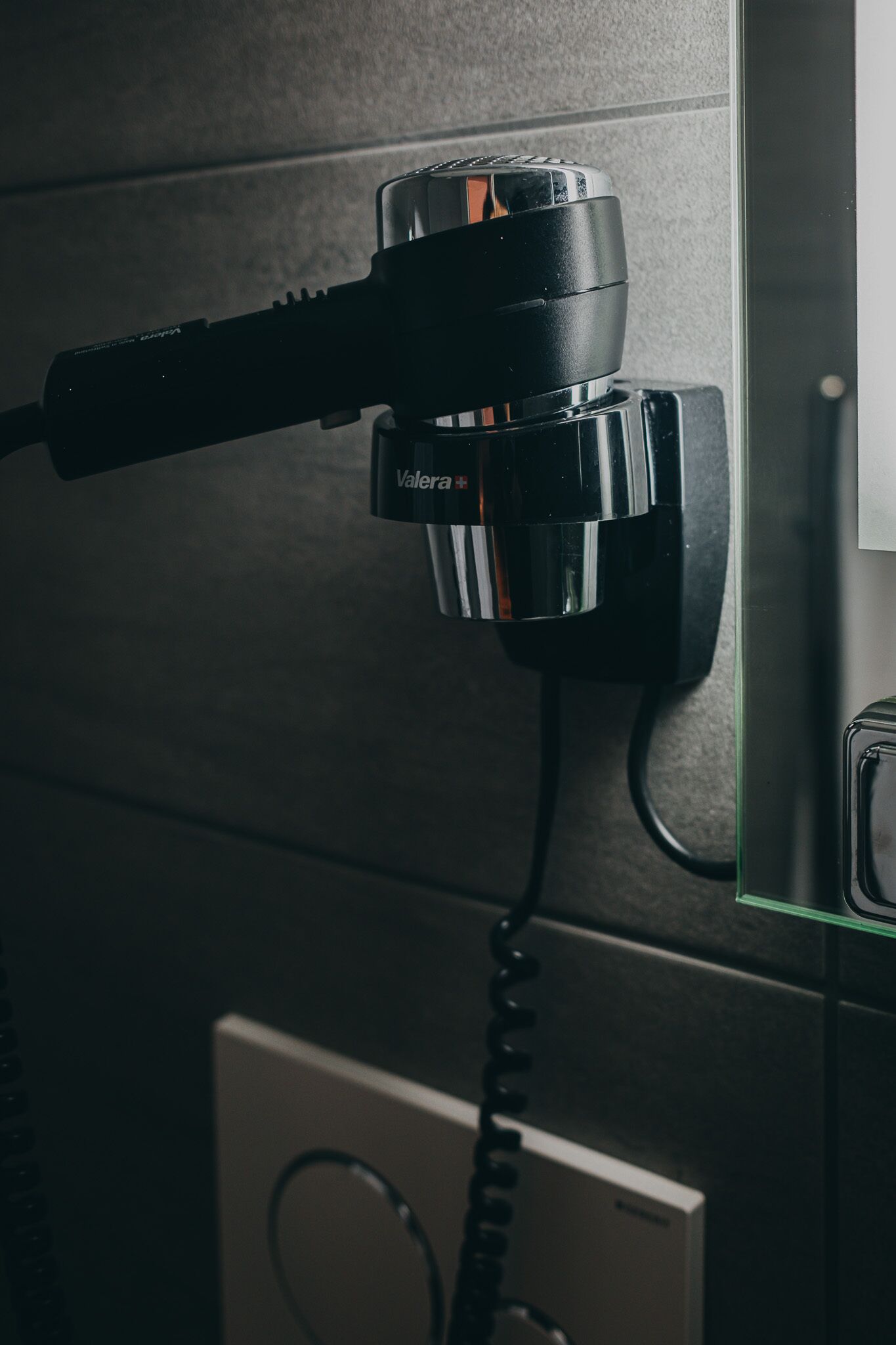 family quadruple room | bathroom amenities | hair dryer, towels, soap, shampoo