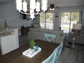 Apartamento, 1 habitación | Cocina privada | Frigorífico, microondas, lavavajillas y cafetera o tetera