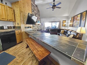 Condo, 4 Bedrooms | Private kitchen