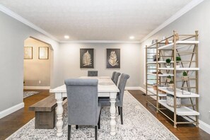 Dining - Fully Renovated | Finished Basement | Luxury Beds | Games (Lexington)