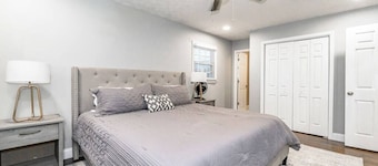 Fully Renovated | Finished Basement | Luxury Beds | Games