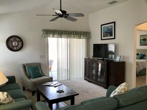 Flat-screen TV - Charming 3BR Home in The Villages: Your Florida Retreat Awaits! (The Villages)