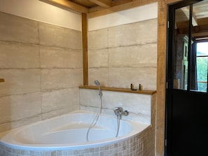 Luxury Cottage, Ensuite (Doux Refuge) | Bilik Mandi