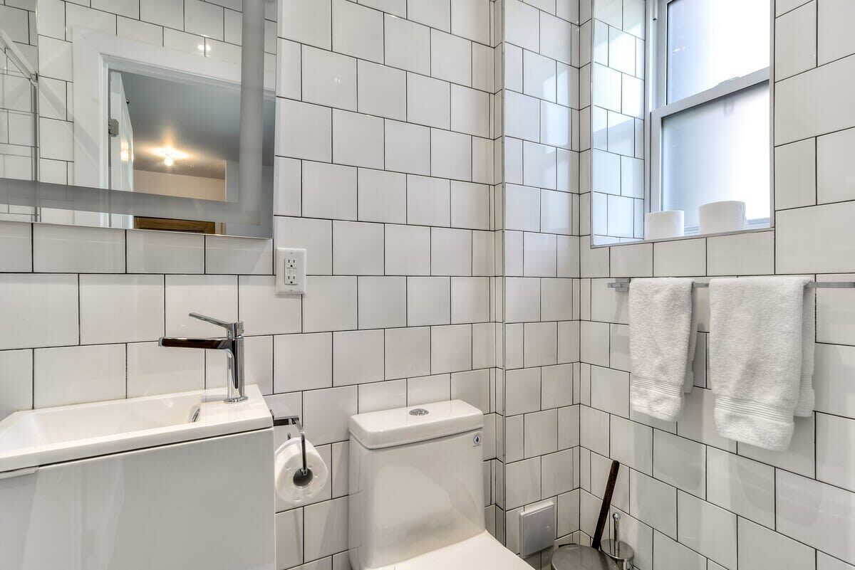 Shower, hair dryer, shampoo