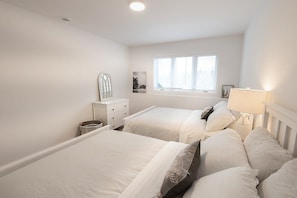 4 chambres, fer et planche à repasser, Wi-Fi, draps fournis