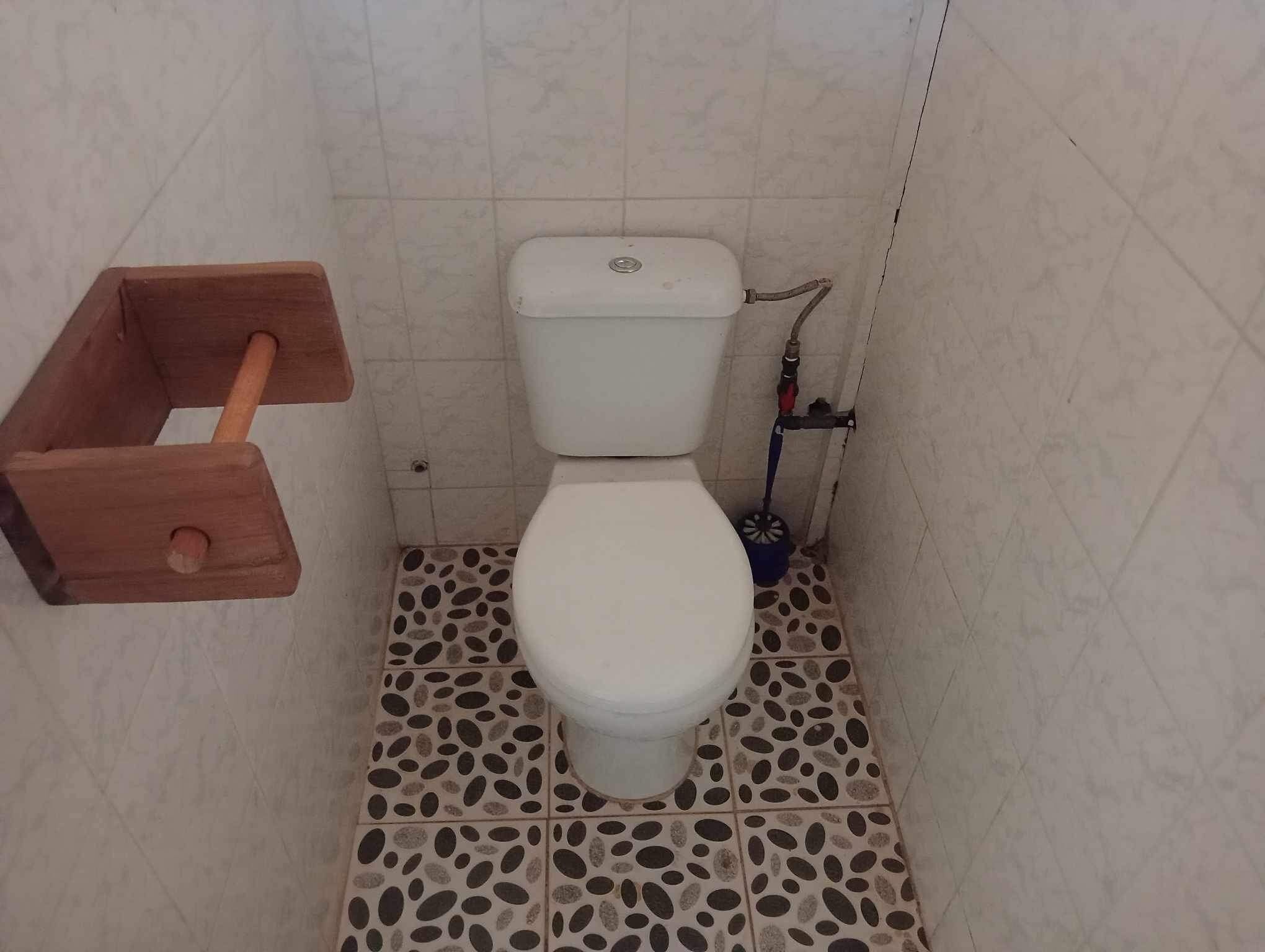 Bruser, håndklæder, Sæbe, Toiletpapir