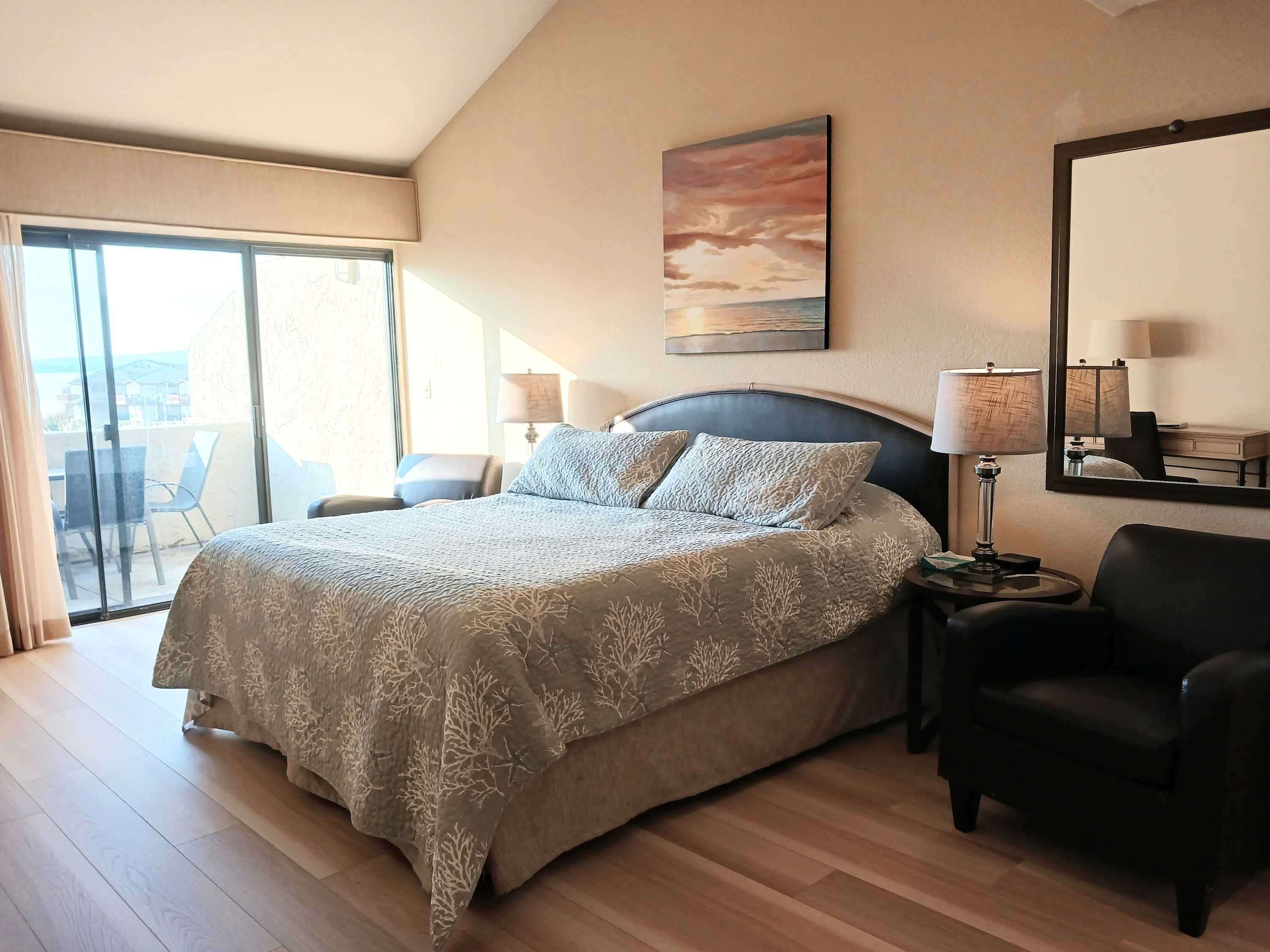 Bureau, fer et planche à repasser, Wi-Fi, literie fournie