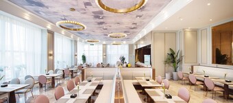 Mercure Harbin Hexing Road