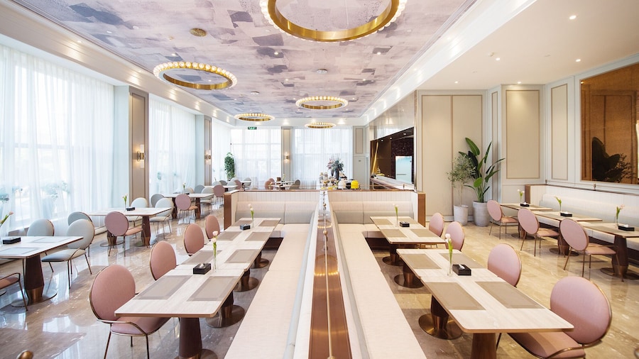 Mercure Harbin Hexing Road