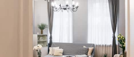 Apartamento superior | 1 quarto, individualmente decorados, individualmente mobiliados