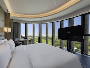 Minibar, desk, iron/ironing board, free WiFi - Grand Mercure Shanghai Lingang (Shanghai)