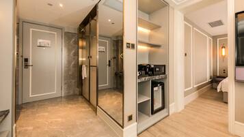 Privilege, Suite Affaires, 1 trĂšs grand lit