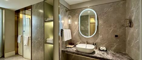 Shower, free toiletries, hair dryer, bathrobes