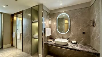 Shower, free toiletries, hair dryer, bathrobes