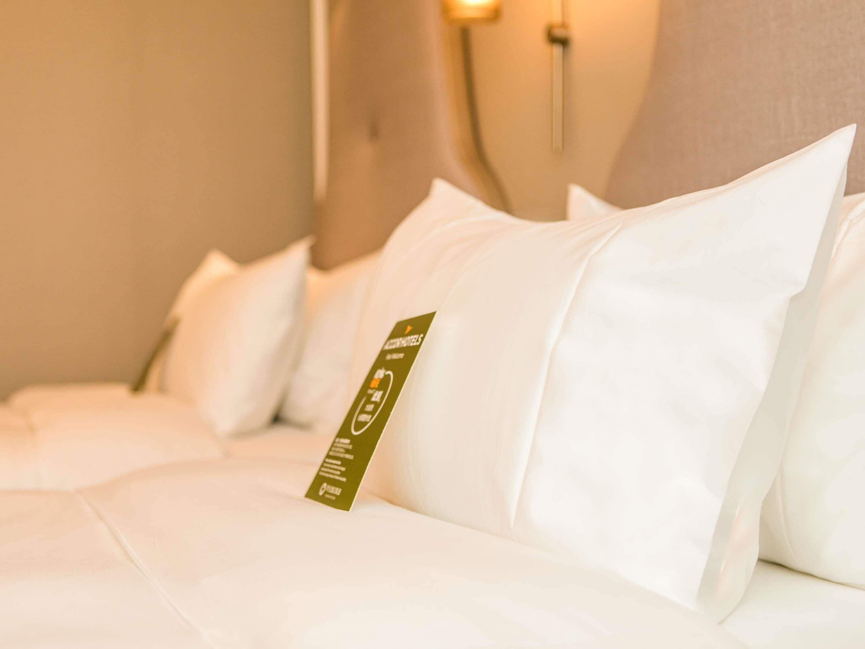 Minibar, soundproofing, free WiFi