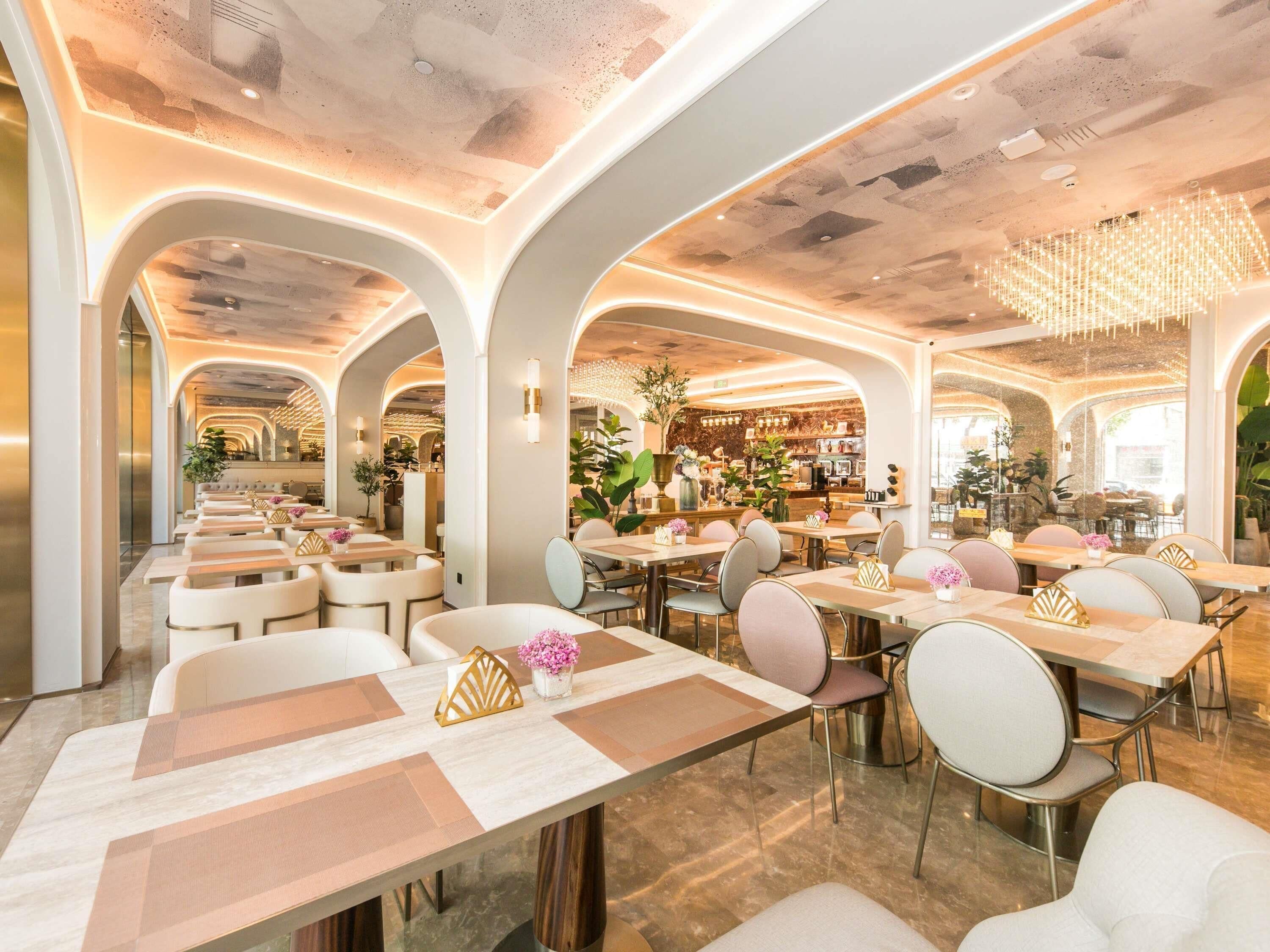 20 Restaurants, Frühstück