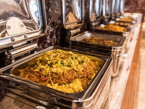 Desayuno (con cargo)