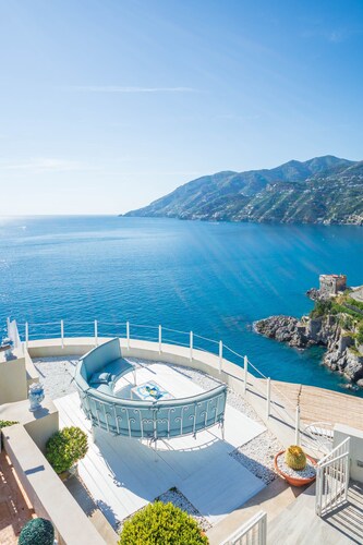 "Villa Costanza" with private pool and jacuzzi sea view - Amalfi Coast