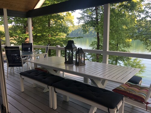 Hemingway Pointe – Luxury Lakefront Getaway in Deerfield Resort, Norris Lake