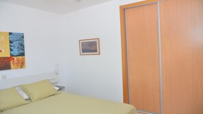 1 chambre, Wi-Fi gratuit, draps fournis