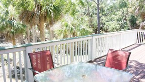 Unclassified image, 2 of 28, button - Paradise Found on Fripp Island (Fripp Island)