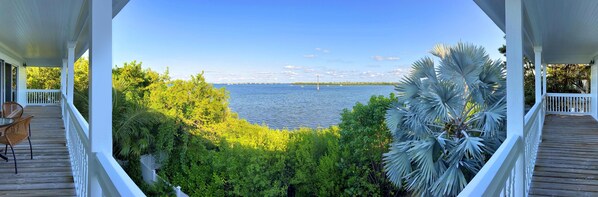 Rumah, Beberapa Tempat Tidur (Nautical Wheeler) | Teras/patio