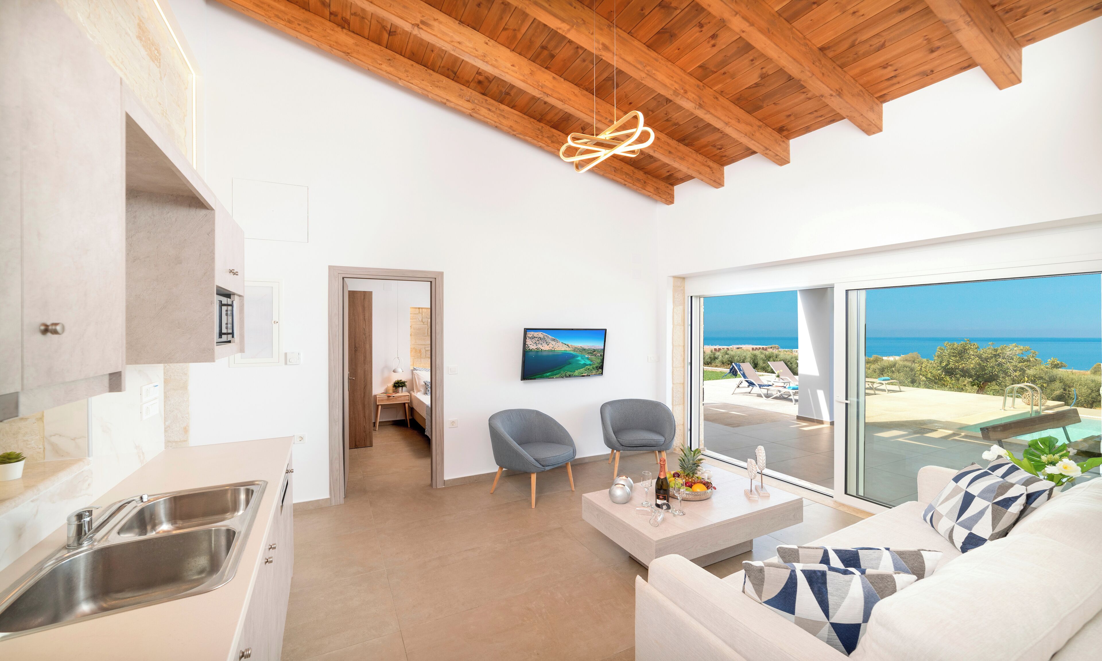 Vista Mare Maxima Heated Pool