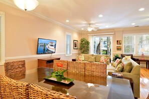 House, Multiple Beds (Seafarer's Refuge) | Living room