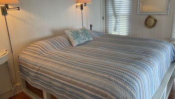 1 bedroom, desk, iron/ironing board, travel cot