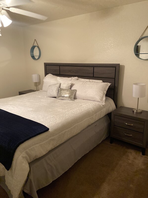 2 bedrooms, iron/ironing board, WiFi, bed sheets