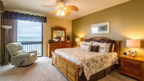3 bedrooms, iron/ironing board, free WiFi, bed sheets - Spectacular Spacious 7th Floor Romar House with large deck to watch the waves. (Orange Beach)