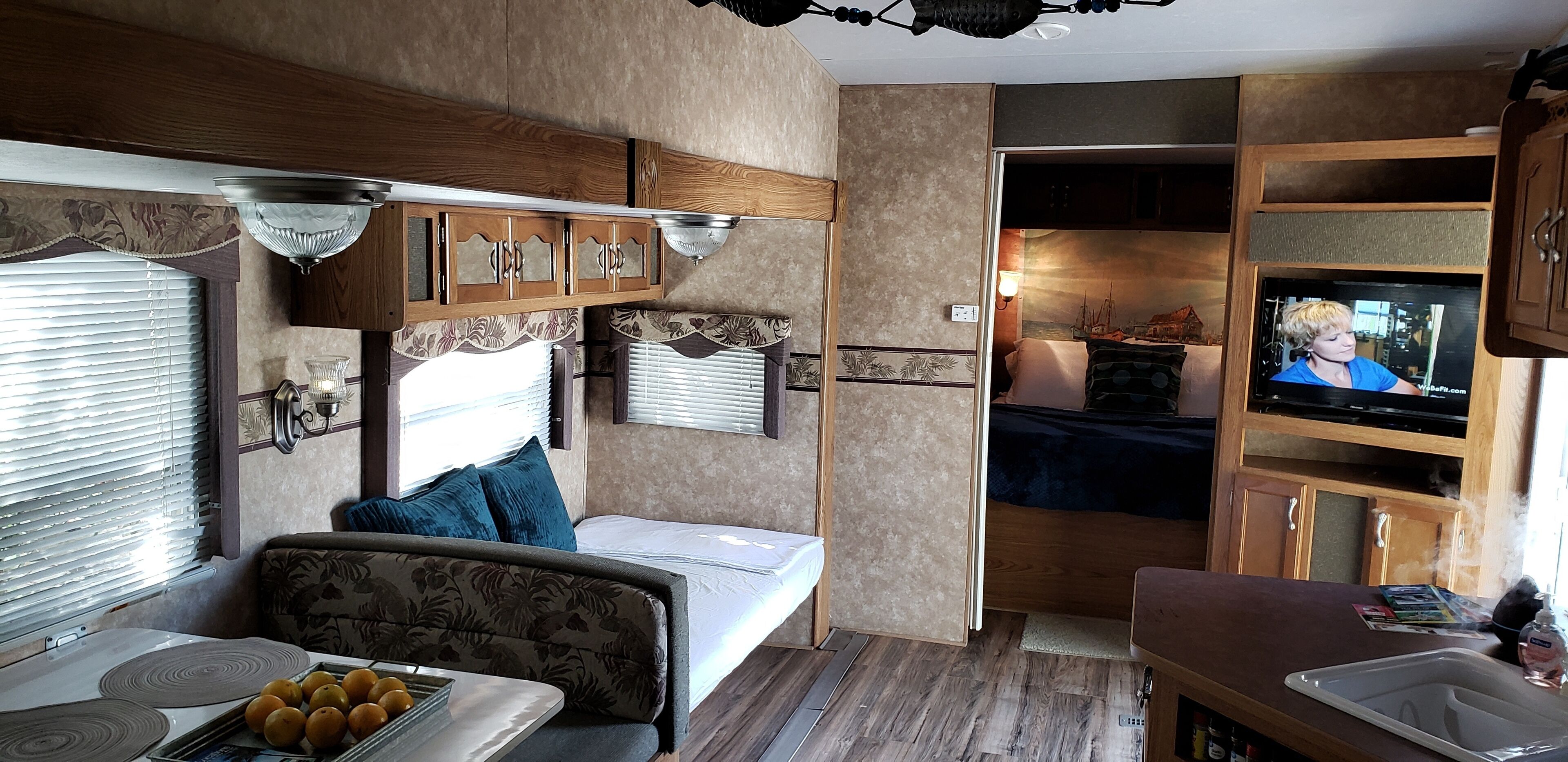 Tiny House RV, Kayak, Beach, Marina, Pool