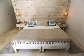 1 habitación, caja de seguridad en la habitación, wifi y ropa de cama 