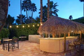 Maison (Maison du Soleil) | Enceinte de l’hébergement