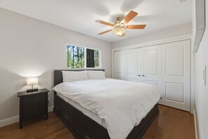 4 chambres, bureau, fer et planche à repasser, Wi-Fi