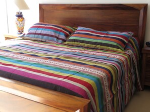 Egyptian cotton sheets, in-room safe, desk, iron/ironing board