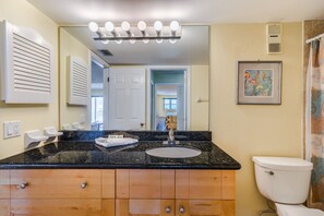 Shower, hair dryer - Beach Place 110 3 BR Gulf Front (Madeira)