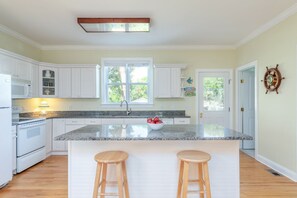 独立别墅 | 私人厨房 | 冰箱、微波炉、炉灶、洗碗机