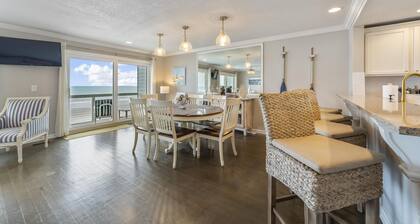 Great Location ~ Oceanfront Townhome ~ CHECK OUT THE VIEWS!