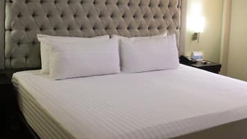 Habitación estándar | Tabla de planchar con plancha, wifi gratis y ropa de cama