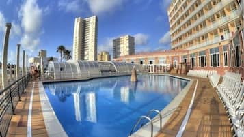 Indoor pool, outdoor pool