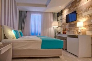 Soundproofing, iron/ironing board - Hotel Aleksandar (Budva)