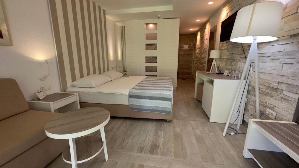 Hotel Aleksandar by null