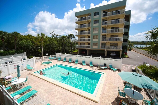 Outdoor pool - Intracoastal Side Condos by Plumlee Vacation Rentals (Indian Shores)
