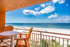 Balcony - Chateaux by Plumlee Vacations Rentals (Indian Shores)